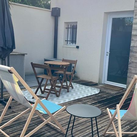 Studio Piscine Partagee Parking Securise Saint-Yrieix-sur-Charente Exterior photo